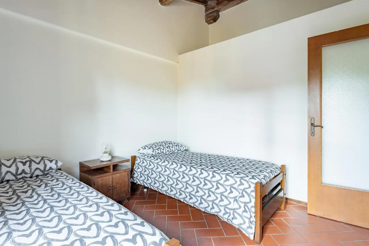 La Casina Di Elisa Villa Montecarlo 0*,  Italy